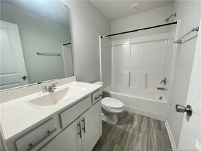 4923 Southern Magnolia Dr in Raleigh, NC - Building Photo - Building Photo