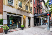 308 E 49th St in New York, NY - Building Photo - Building Photo