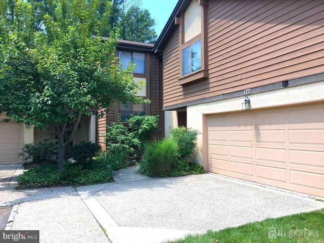 property at 172 Sayre Dr