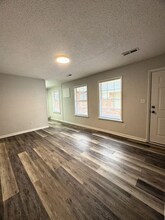 208 Cloverleaf Dr, Unit Unit 1 in Athens, AL - Building Photo - Building Photo