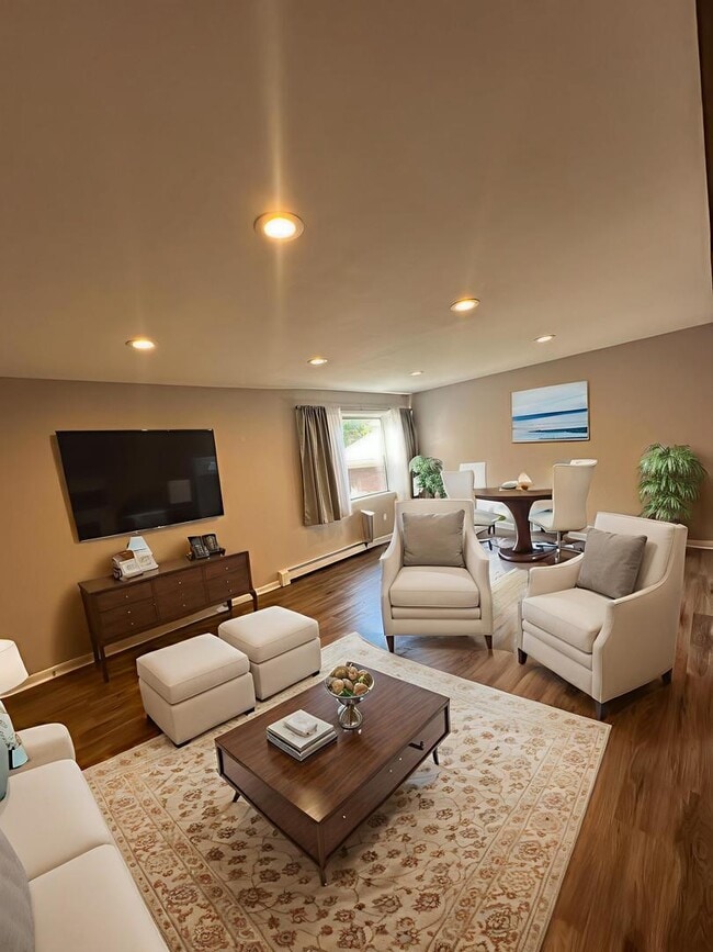 1428 W Fargo Ave in Chicago, IL - Building Photo - Building Photo