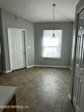2994 Mikris Dr E in Jacksonville, FL - Building Photo - Building Photo