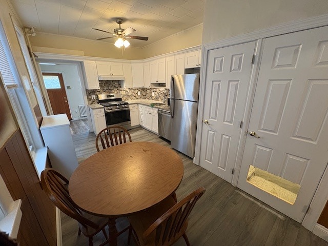 property at 4941 Darrah St