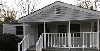 2610 Crystal Springs Dr in Fayetteville, NC - Building Photo