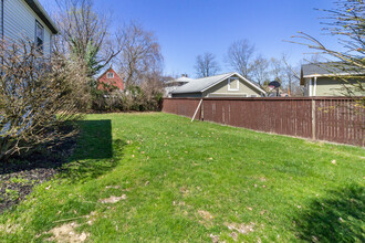 559 Wadsworth Rd in Medina, OH - Building Photo - Building Photo