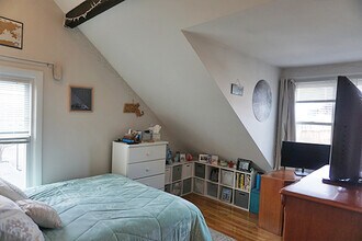 165 Broadway, Unit 166-3 in Somerville, MA - Building Photo - Building Photo
