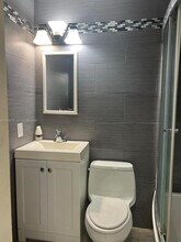 4050 NE 12th Terrace in Oakland Park, FL - Building Photo - Building Photo