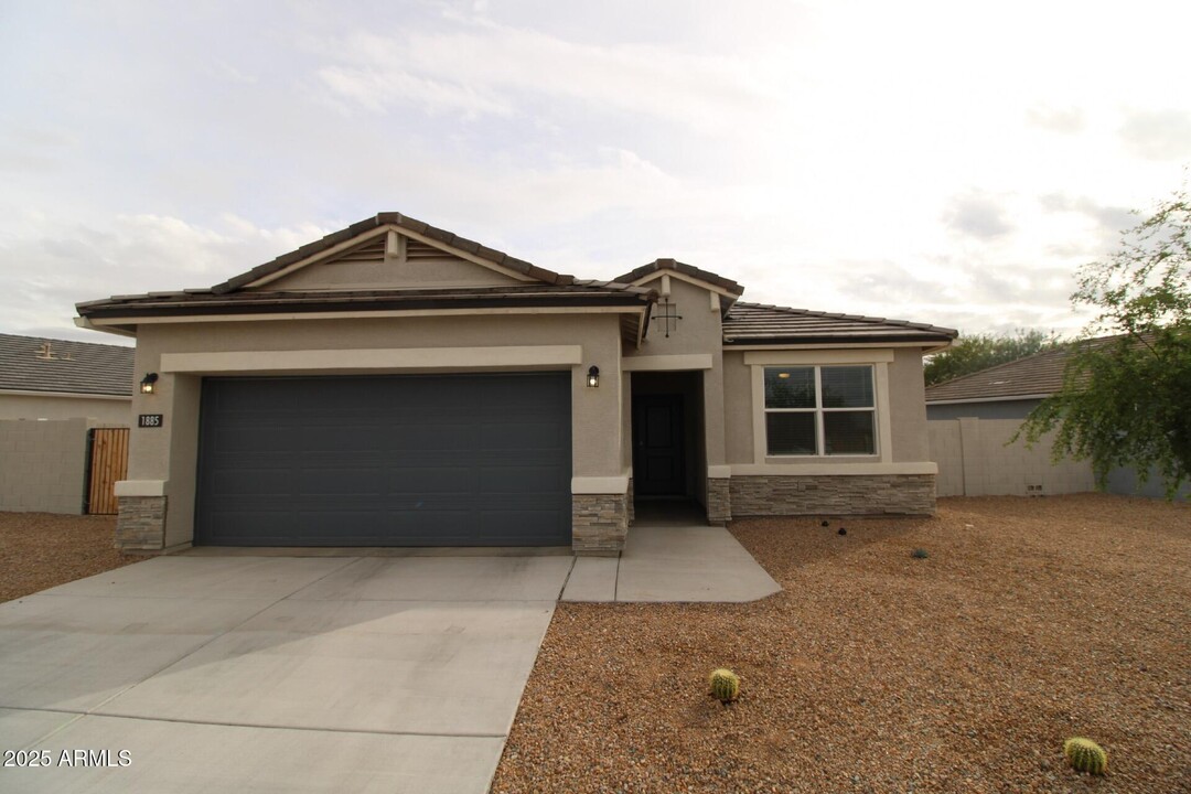 1885 W Central Ave in Coolidge, AZ - Building Photo