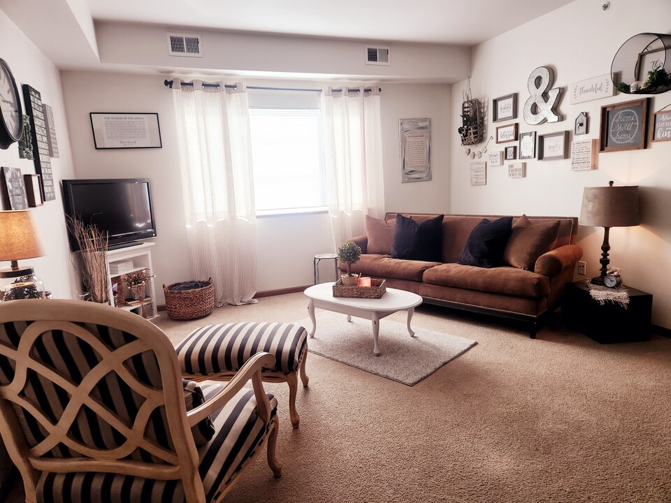 Bunting Lane Apartments in Mankato, MN - Building Photo