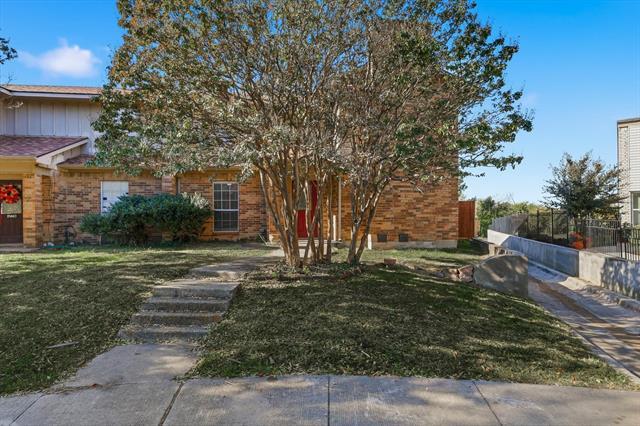 2145 Willow Pl in Carrollton, TX - Building Photo - Building Photo