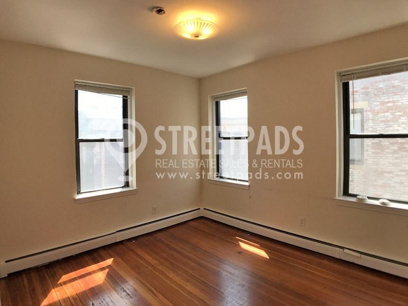 64 Brighton Ave in Boston, MA - Building Photo