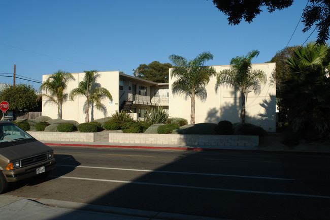 800 Embarcadero Del Mar in Goleta, CA - Building Photo - Building Photo