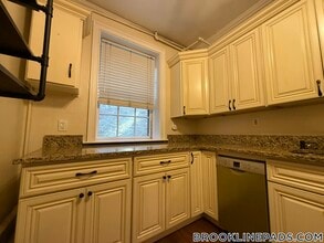 1253 Beacon St in Brookline, MA - Building Photo - Building Photo