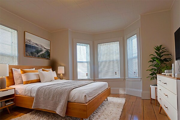 141 Brown St, Unit 2 in Waltham, MA - Building Photo - Building Photo