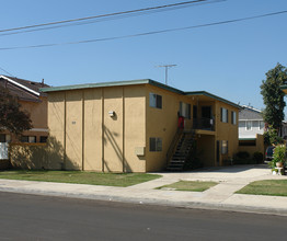 13861-13871 Cedar St in Westminster, CA - Building Photo - Building Photo