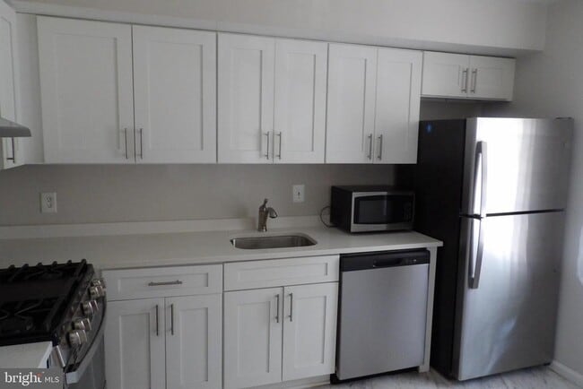 762 Quince Orchard Blvd in Gaithersburg, MD - Building Photo - Building Photo