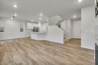 843 Burwood St SE in Lacey, WA - Building Photo - Building Photo