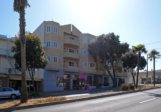 691-699 Monterey Blvd in San Francisco, CA - Building Photo - Building Photo