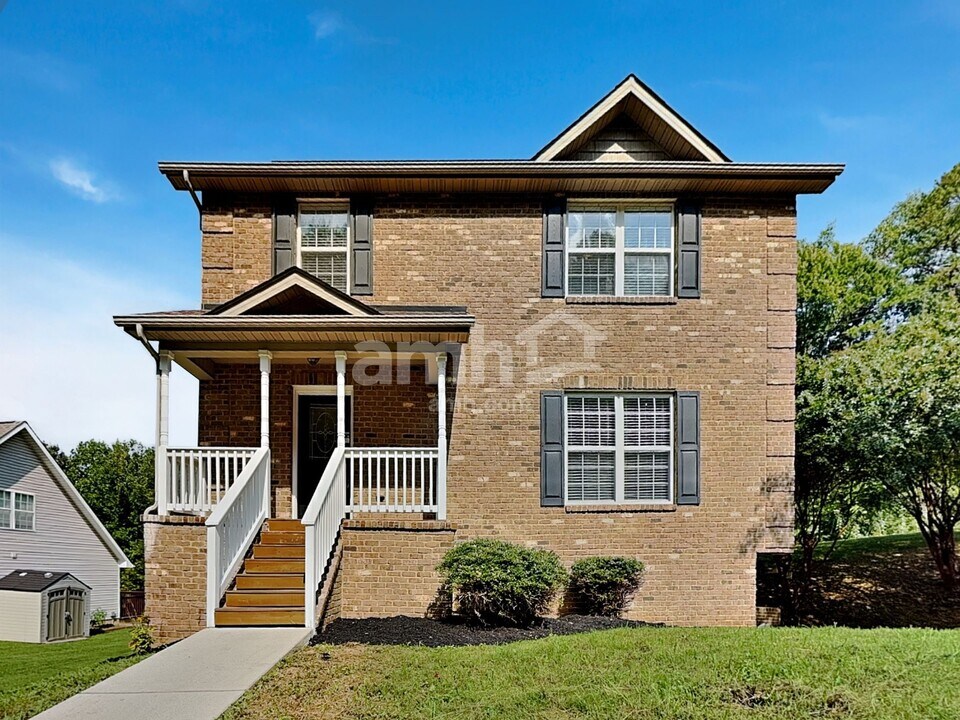 10916 Parkgate Ln in Knoxville, TN - Foto de edificio
