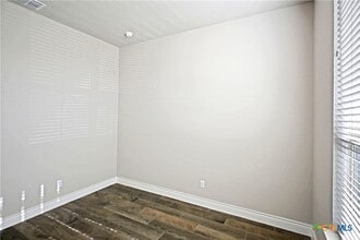 588 Vale Ct in New Braunfels, TX - Building Photo - Building Photo