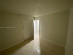 2766 NW 9th Pl in Fort Lauderdale, FL - Building Photo - Building Photo