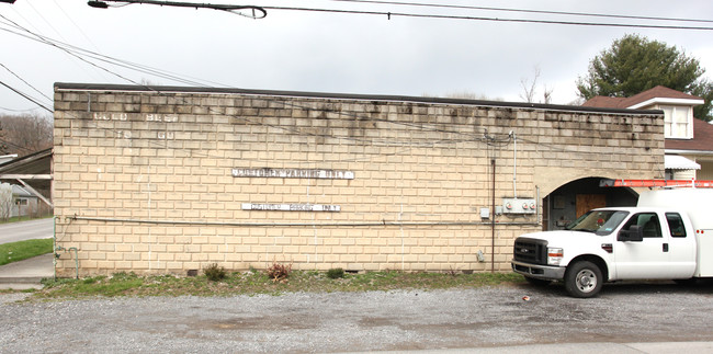 300 N Fifth St in Princeton, WV - Building Photo - Building Photo