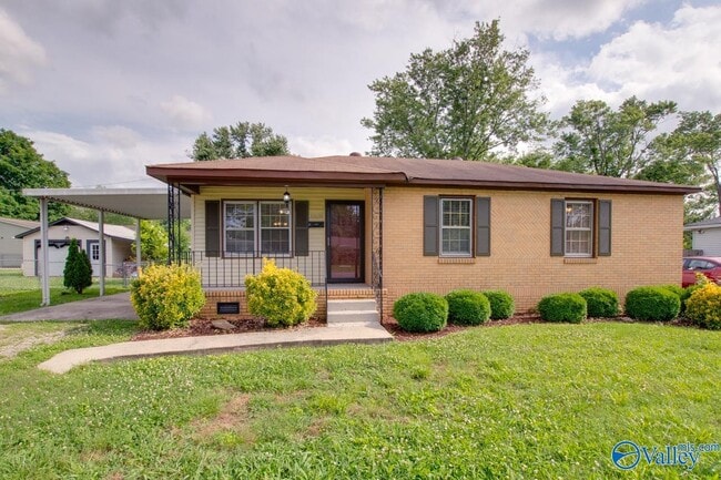 property at 1830 Oakwood Ave NE