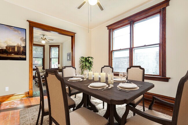 3212 N Clifton Ave in Chicago, IL - Foto de edificio - Building Photo