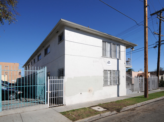 111 E 109th St in Los Angeles, CA - Building Photo - Building Photo