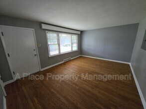 125 Florisota Dr in Florissant, MO - Building Photo - Building Photo