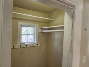 10 High St, Unit #4 in Rockport, MA - Building Photo - Building Photo