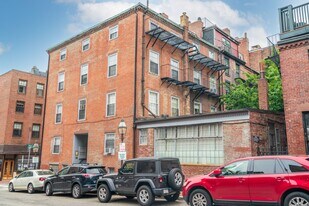 58-60-60 Anderson St, Unit 58-07 in Boston, MA - Building Photo
