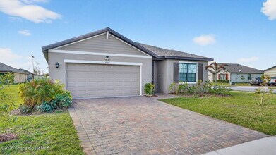 7114 Topaz Dr in Grant Valkaria, FL - Building Photo - Building Photo