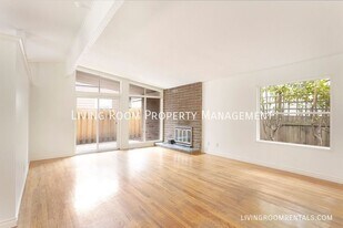 1520 SE 44th Ave in Portland, OR - Building Photo