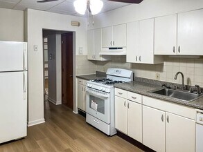 61 Wales Ave in Jersey City, NJ - Building Photo - Building Photo