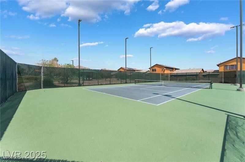 8872 W Perfect Diamond Ct in Las Vegas, NV - Building Photo