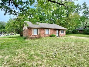 4540 Spring Valley Dr in Memphis, TN - Building Photo - Building Photo
