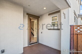 205 Vereda del Turia in Morgan Hill, CA - Building Photo - Building Photo