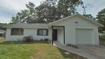 6440 NW 66th Ct in Ocala, FL - Building Photo