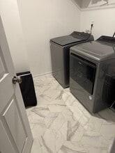 11201 Benton Pointe Way in Chester, VA - Foto de edificio - Building Photo