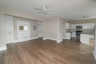 The Saint Clair in Pittsburgh, PA - Foto de edificio - Interior Photo