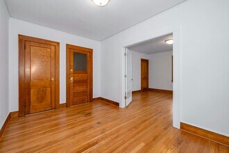 70 Howard St-Unit -2 in Sleepy Hollow, NY - Building Photo - Building Photo