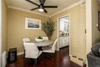 1741 Tustin Ave in Costa Mesa, CA - Building Photo - Building Photo