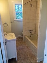 2210 Euclid Ave, Unit 2210 1/2 in Austin, TX - Building Photo - Building Photo