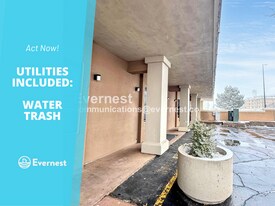 2225 Buchtel Blvd S in Denver, CO - Building Photo