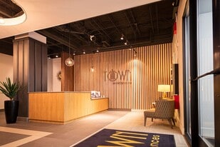 Town Residences in Detroit, MI - Building Photo