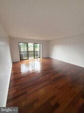 606 Cooper Landing Rd in Cherry Hill Township, NJ - Building Photo - Building Photo