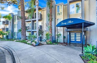 4860 Rolando Ct in San Diego, CA - Building Photo - Building Photo