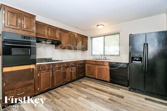 12040 Maidstone Ct in Florissant, MO - Building Photo - Building Photo
