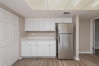 4414 Tall Oak Ln in New Port Richey, FL - Foto de edificio - Building Photo